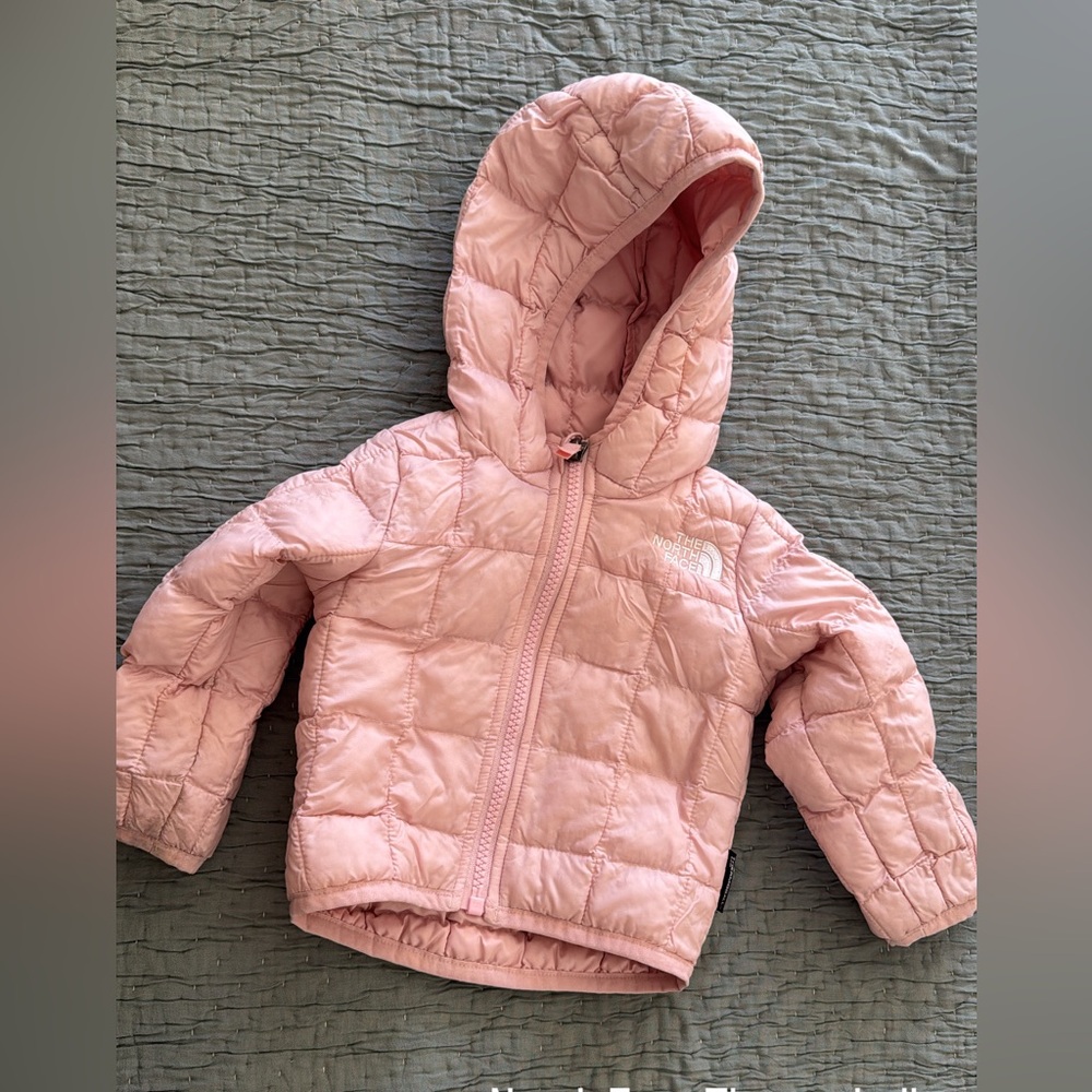 The North Face Light Pink Quilted Hooded Puffer